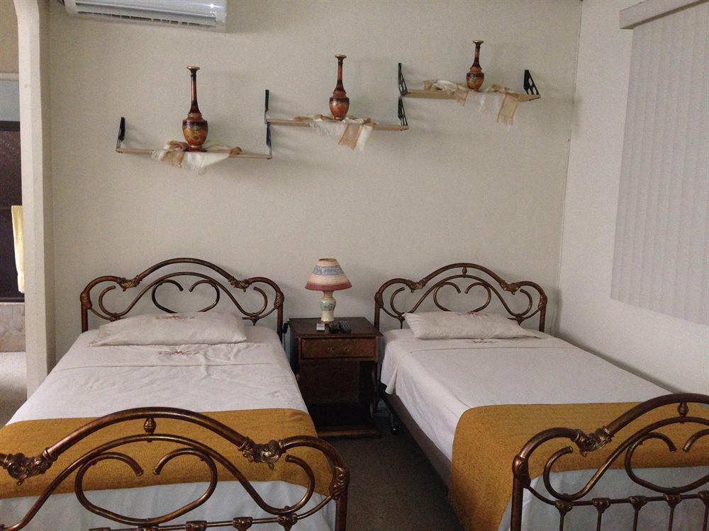 El Patio Suites II Guayaquil Eksteriør billede