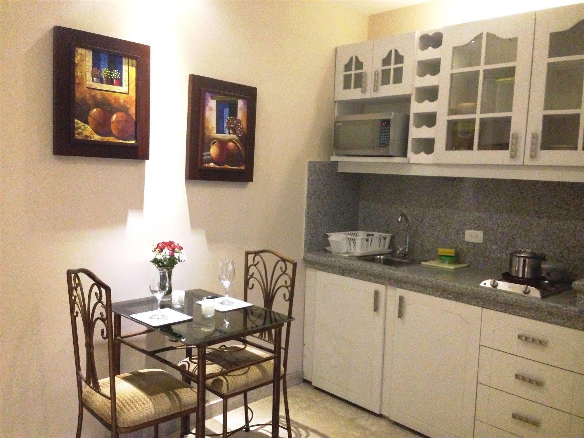 El Patio Suites II Guayaquil Eksteriør billede