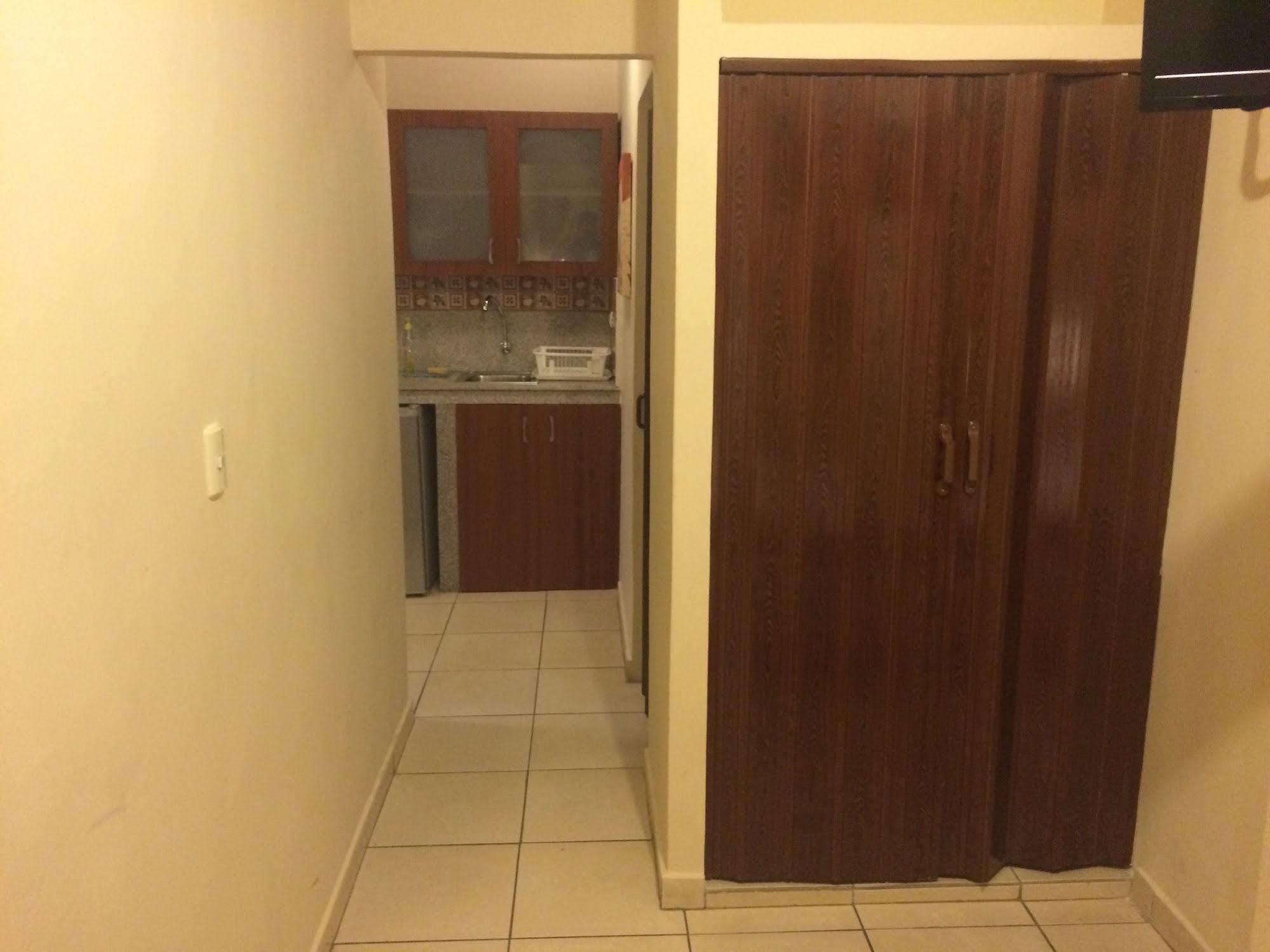 El Patio Suites II Guayaquil Eksteriør billede